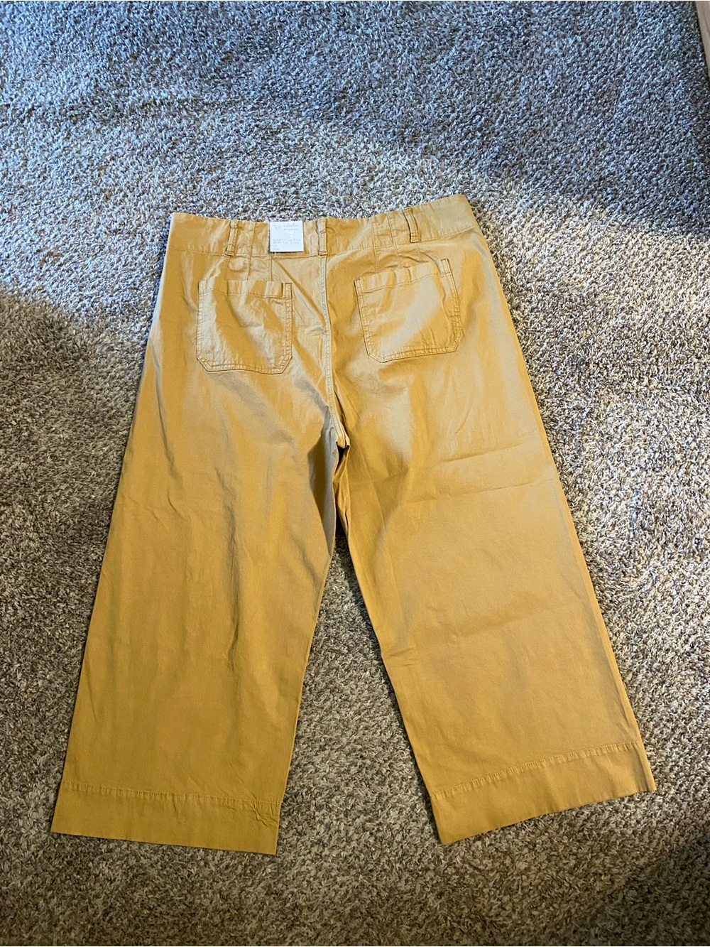 Wide Leg  Cropped Trousers - Picture 2 of 4